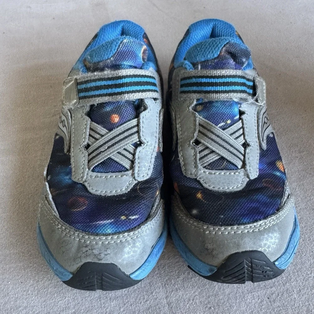 Size 11c - Saucony Junior‎ Boy's Ride 10 Shoe Gray/blue/space